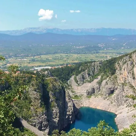 Vila Mihael Imotski